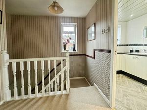 Photo 19- click for photo gallery